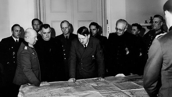 Hitler Uncovering His Fatal Obsession - Time is Blood 1942-5