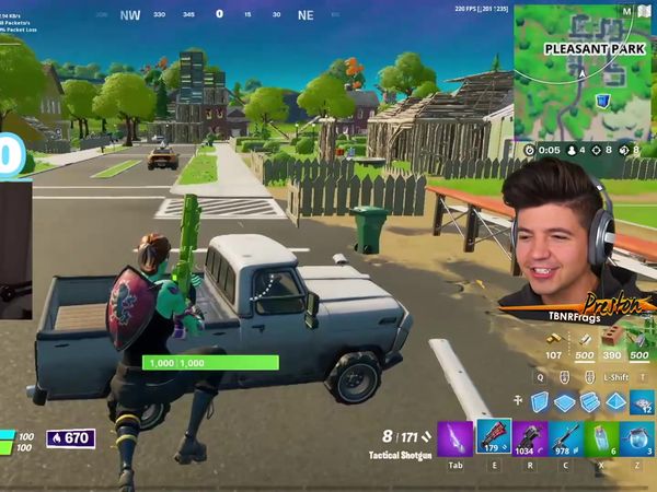 PrestonPlayz - TBNR Presents: 100 Player Among Us But I Pay Josh for Each Kill / 1 Kill = 10,000 V-Bucks with SypherPK