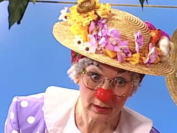 The Big Comfy Couch - Happy Mirthday, Granny!