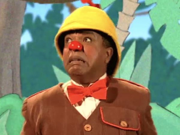 The Big Comfy Couch - Molly's Bellybutton