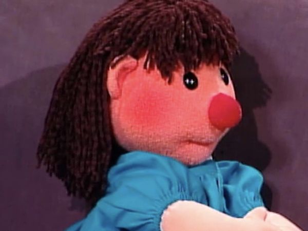 The Big Comfy Couch - Clown in the Round