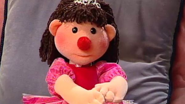 The Big Comfy Couch - Fancy Dancer