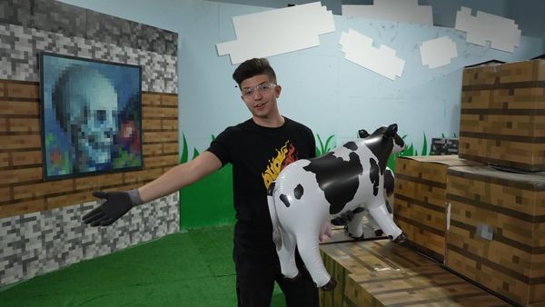 Preston & Brianna - I Made a Fake TV to Cheat in Hide-and-Seek