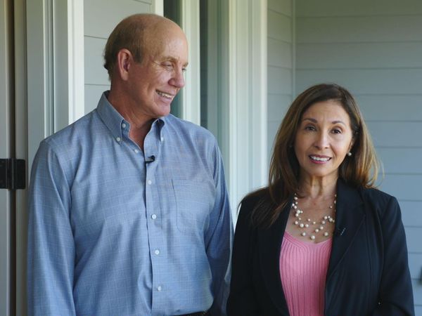 Million Dollar House Hunters - Orange County Adventure
