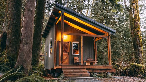 Tiny BNB - Tiny Wonders of the Pacific Northwest