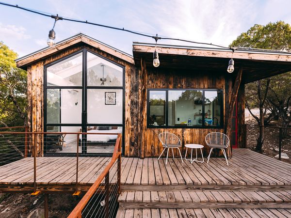 Tiny BNB - Mini & Modern in Marble Falls