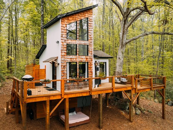 Tiny BNB - Southern Stays in the Trees