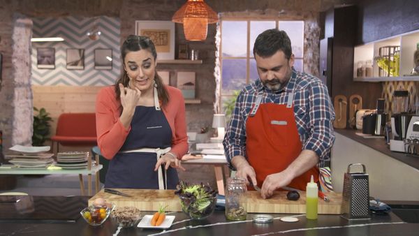 A Bocados - Papada Lacada Con Escarola