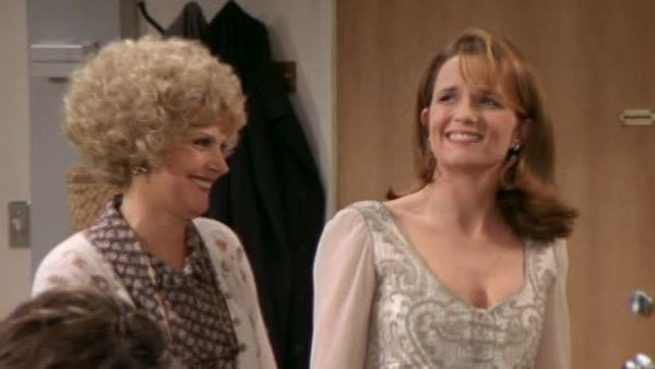 Caroline in the City - Caroline And The Wedding