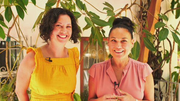 Million Dollar House Hunters - Dee and Her Friend Terry