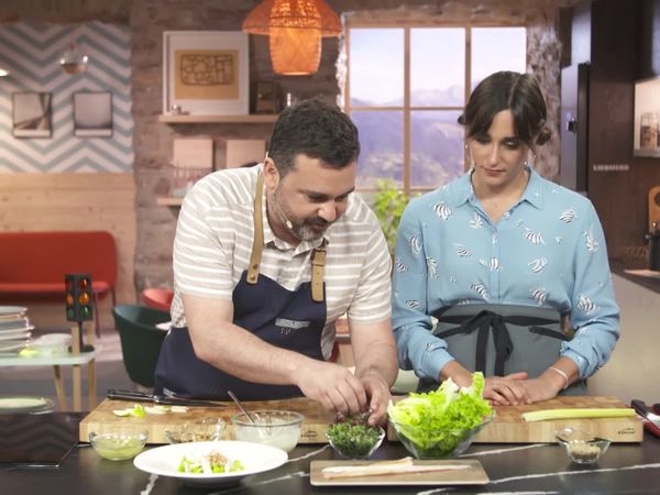 A Bocados - Conejo Al Ajillo Con Pimientos De Gernika
