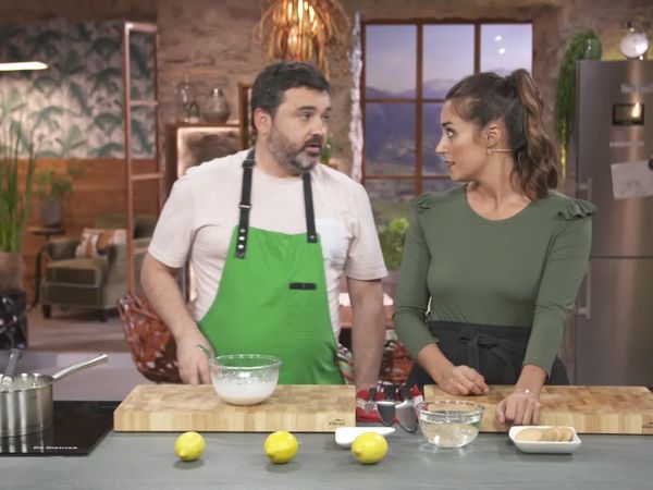 A Bocados - Estofado de alubia negra con huevo poche
