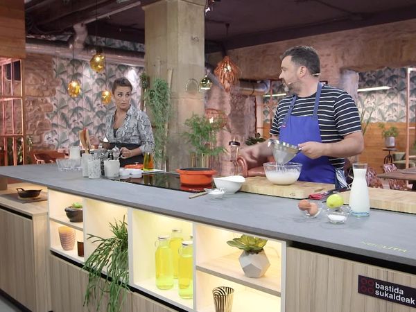 A Bocados - Carre de cordero con cereales crujientes