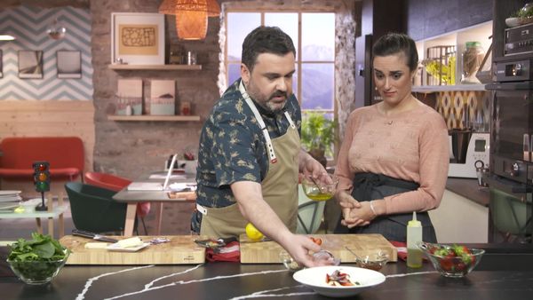 A Bocados - Rodaballo Asado Con Patatas En Salsa