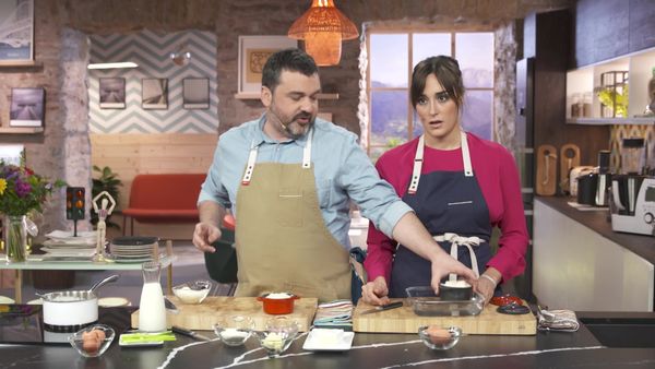 A Bocados - Lubina asada con pure de apionabo y coliflor amarilla