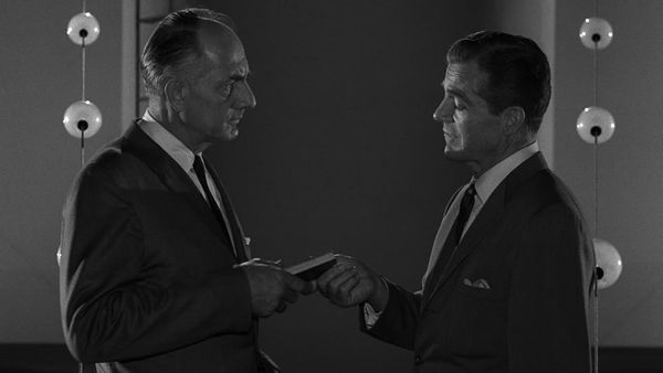The Twilight Zone - No Time Like the Past