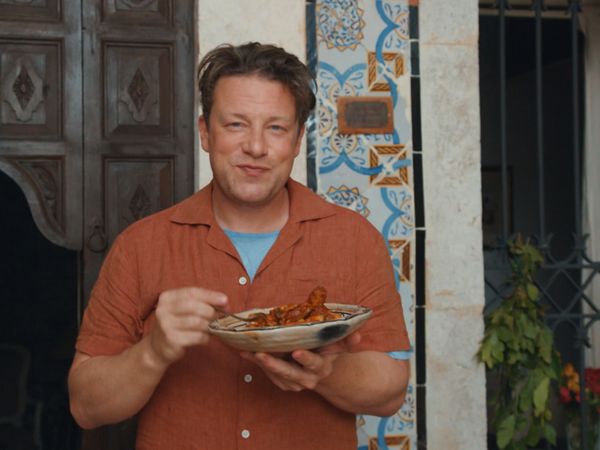 Jamie Cooks the Mediterranean - Episode 102