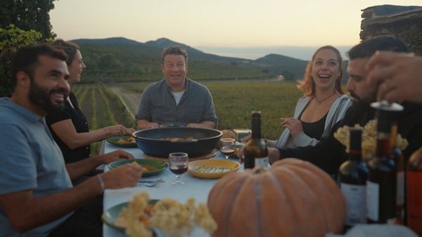 Jamie Cooks the Mediterranean - Episode 103