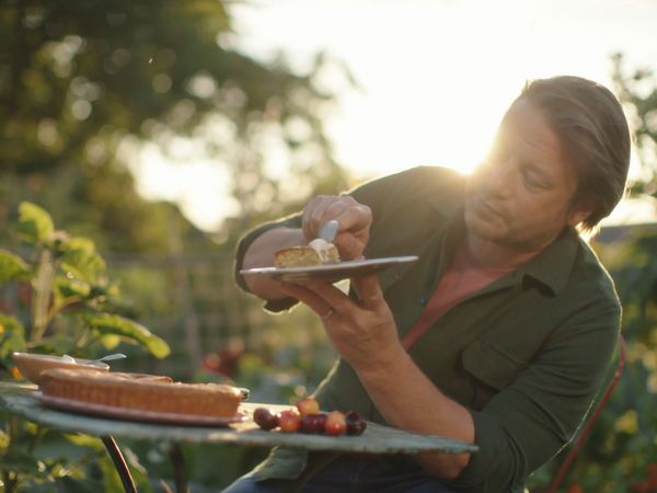 Jamie Oliver: Seasons - Episode 106