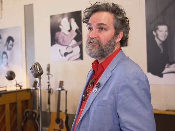 Landmarks: The Stages of Country Music - Sun Studios