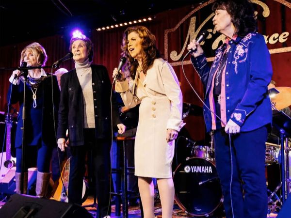 Landmarks: The Stages of Country Music - Nashville Palace