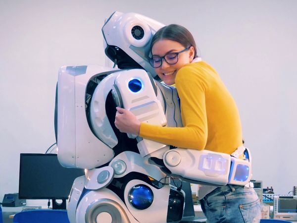 42: La Respuesta A Casi Todo - ¿Amaremos a los Robots?