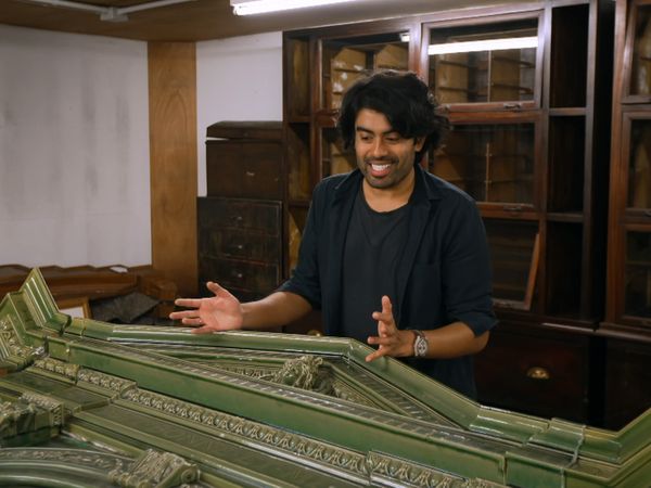 Antiques Road Trip - Alpacas, Goats and Cockney Rhymes