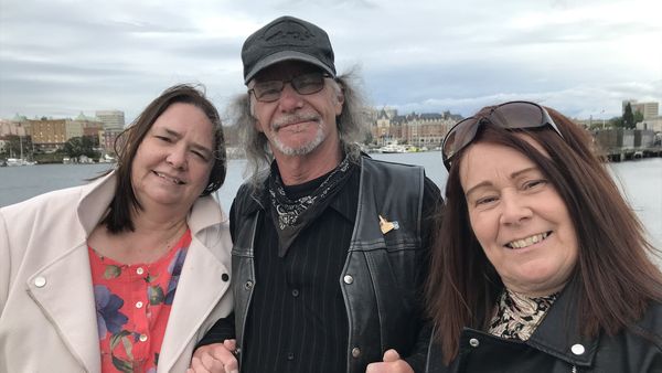 Long Lost Family (UK) - Episode 7