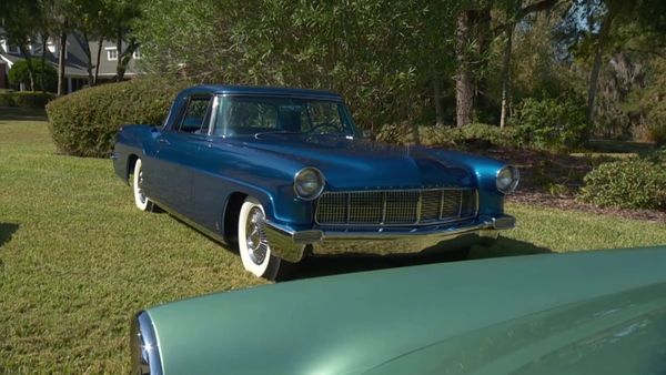 Mi Coche Clasico - Familia Ford Continental Mark II