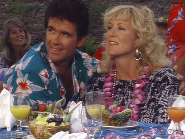 Growing Pains - Aloha, Parts 1 & 2