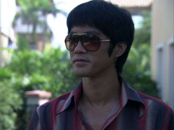 Bruce Lee - A Lenda - Bruce Lee: A Lenda - Episódio 42