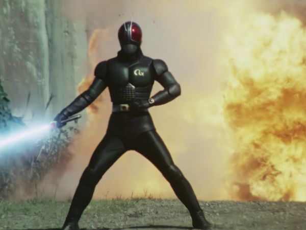 Kamen Rider Black RX - Raidron, O Carro da Luz