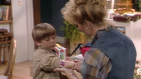 Growing Pains - Pilot Episode