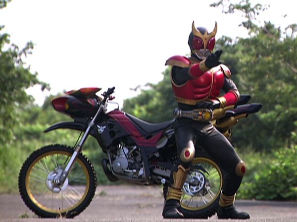 Kamen Rider Kuuga - Cooperación