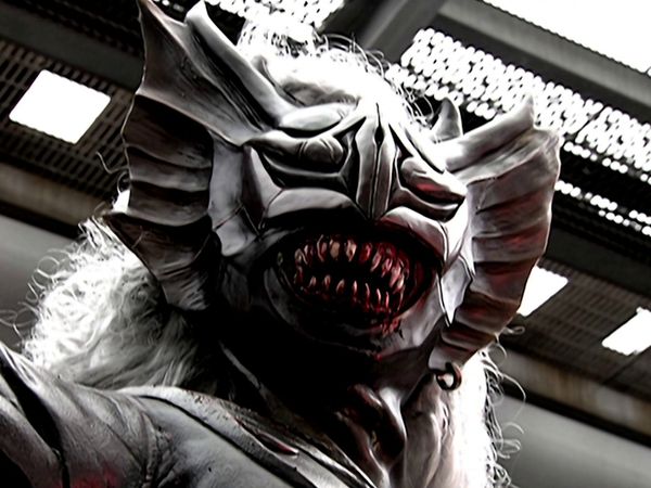 Kamen Rider Kuuga - Goma