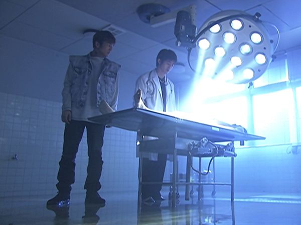 Kamen Rider Kuuga - Presagio