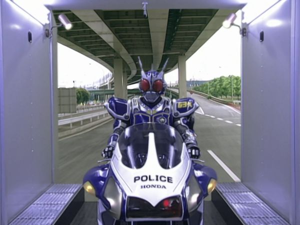 Kamen Rider Agito - La Máquina Perfecta