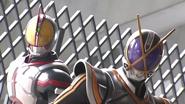 Kamen Rider 555 - Faiz - La puerta a la oscuridad