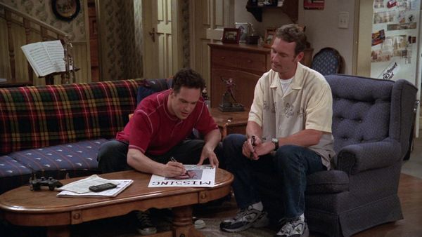 The Drew Carey Show - Drew Gets Out Of The Nuthouse