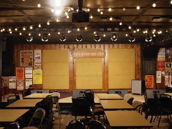 Landmarks: The Stages of Country Music - Station Inn