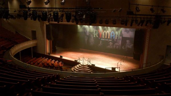 Landmarks: The Stages of Country Music - Ryman