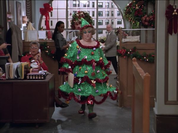 The Drew Carey Show - Drew's Date's A Senior