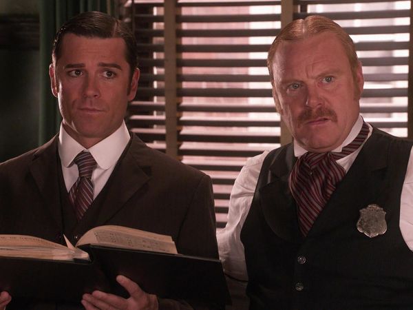 Los Misterios de Murdoch - Estudio en escarlata