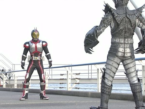 Kamen Rider 555 - Faiz - El Cinturón Misterioso