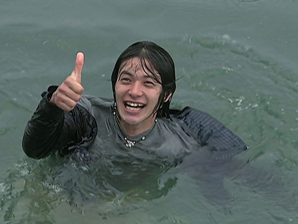 Kamen Rider Kuuga - Restricción