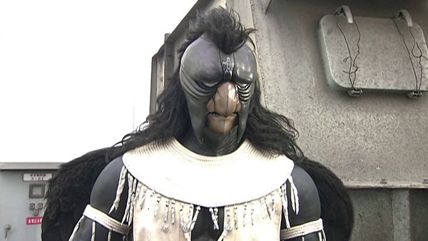 Kamen Rider Kuuga - Poderoso Enemigo