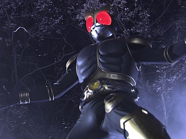 Kamen Rider Kuuga - Persistencia