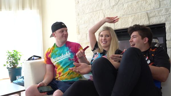 Preston & Brianna - Don't Choose the Wrong Vending Machine Challenge / 7 Secrets You Never Knew About Unspeakable