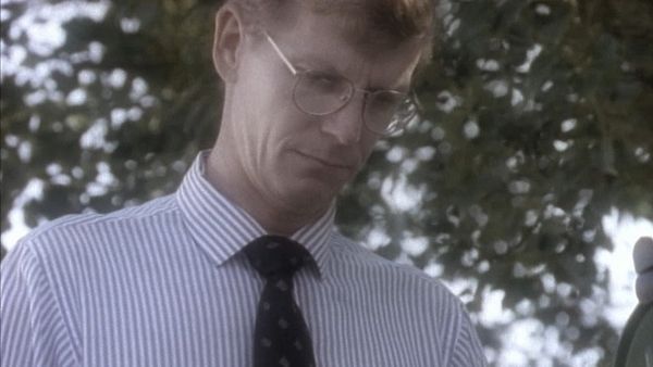 Unsolved Mysteries with Dennis Farina - Episode: 13