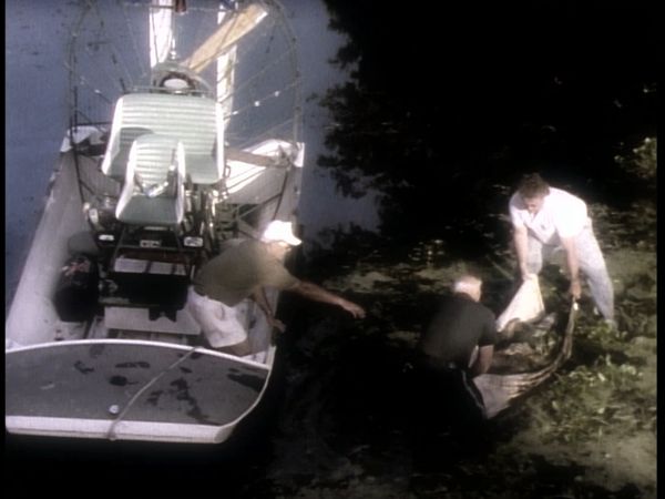 Unsolved Mysteries with Dennis Farina - Episode: 12
